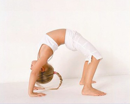 yoga beneficios para niños carmina baker puente niños asana